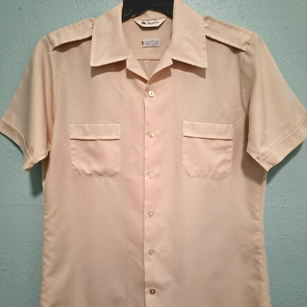 Vintage 70’s Light Beige/Cream Mr. California shirt size Large